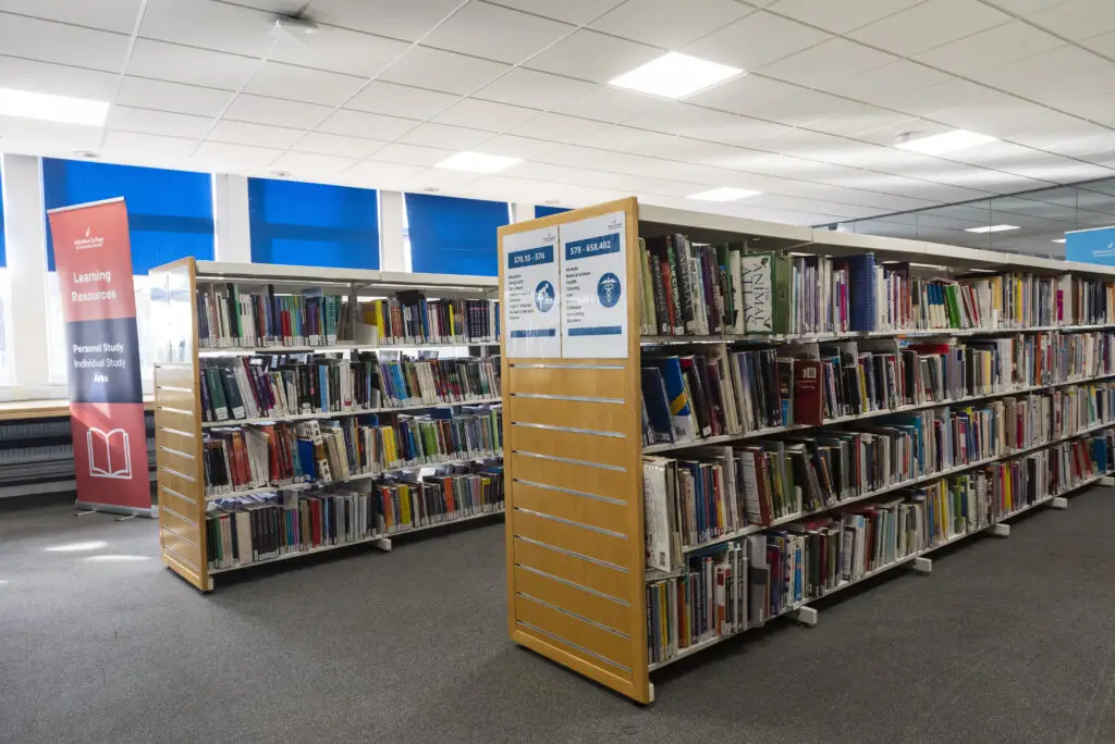 library in trowbridge
