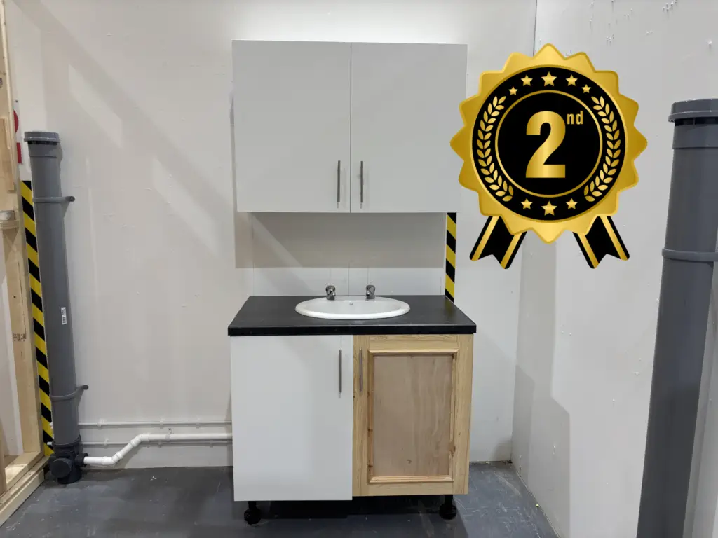 2nd place shot of the utility build.